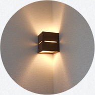 階段のお洒落なアクセント照明