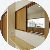 サンルームへの窓