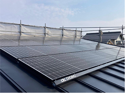 長州産業のソーラーパネルは、優れた発電効率と耐久性を兼ね備え、高い信頼性で多くのユーザーに支持されています。